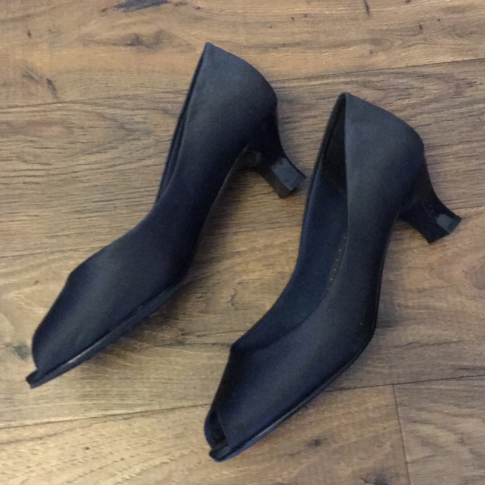 Abella Dress Shoe Navy